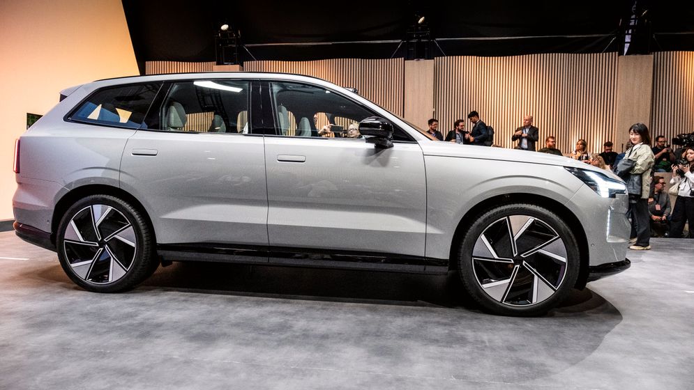 Volvo Cars slashes outlook citing ‘increasingly volatile environment’