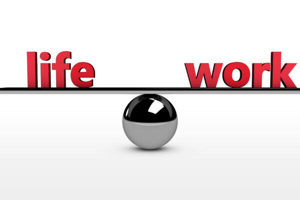 Ritrovare l’equilibrio: la storia di un manager contabile e la sua fuga dalla Bay Area per ritrovare l’equilibrio Vita-Lavoro An accounting manager struggled with work-life balance at PwC, Walmart, and Google. Leaving the Bay Area is what finally changed the tide.